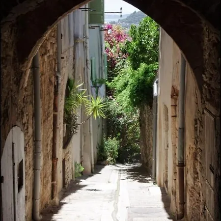Le Vagabond Insolite - Var- Cote D'azur *
